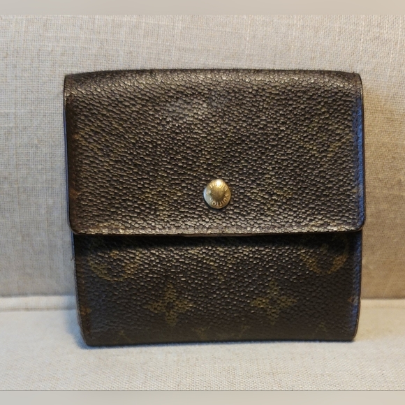 Louis Vuitton Handbags - Louis Vuitton Monogram Portefeiulle Elise Trifold Wallet